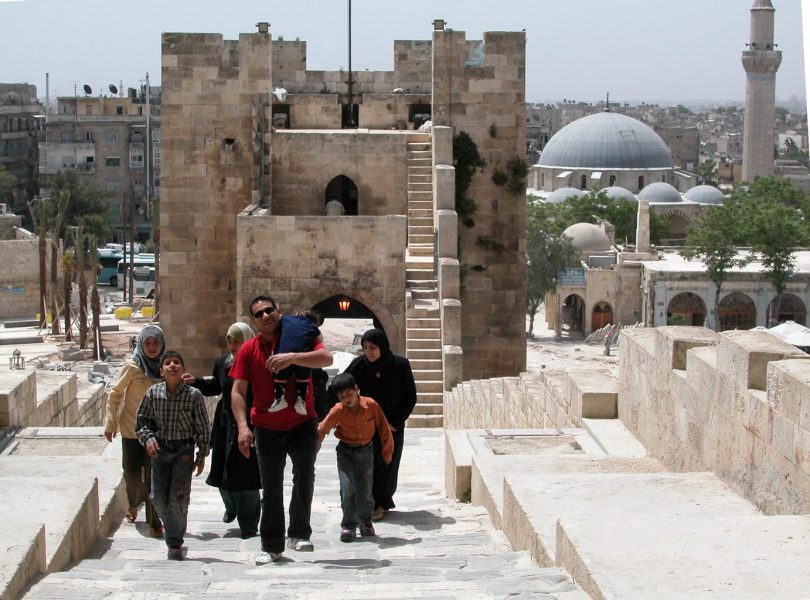 2007. Syria. Aleppo. Citadel. Family on tour. Photo A. Tretyakova