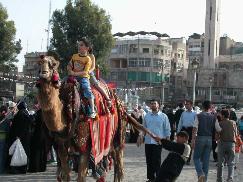 2007 Syria. Hama. Friday evening in the square near the river Orontes. Photo by A. Tretyakova